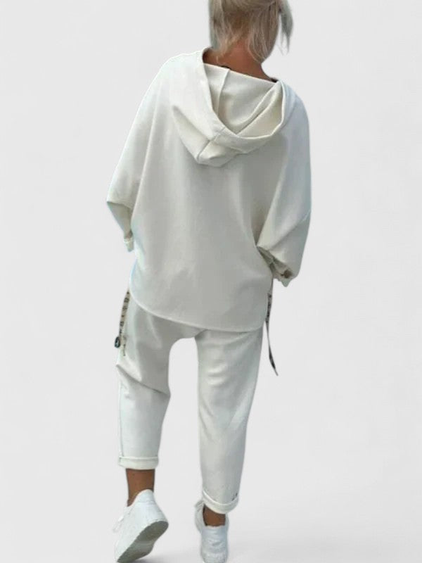 Sally | Pohodlná souprava s kapucí