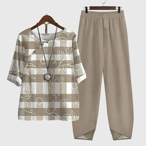 Alessia™ | Pohodlná dvoudílná souprava